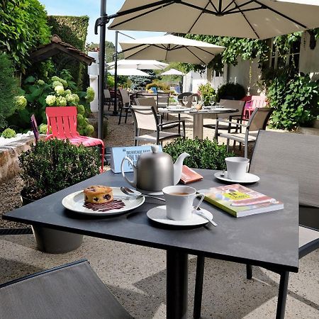 Logis Hotel Restaurant Nougier Saint-Etienne-de-Fursac Bagian luar foto