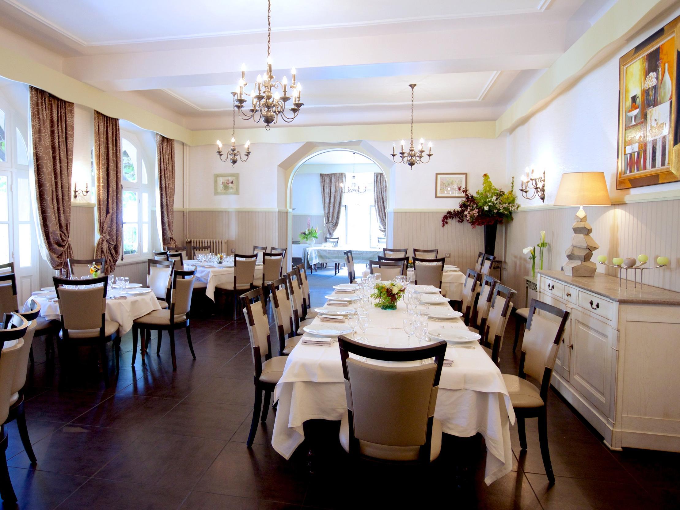 Logis Hotel Restaurant Nougier Saint-Etienne-de-Fursac Bagian luar foto