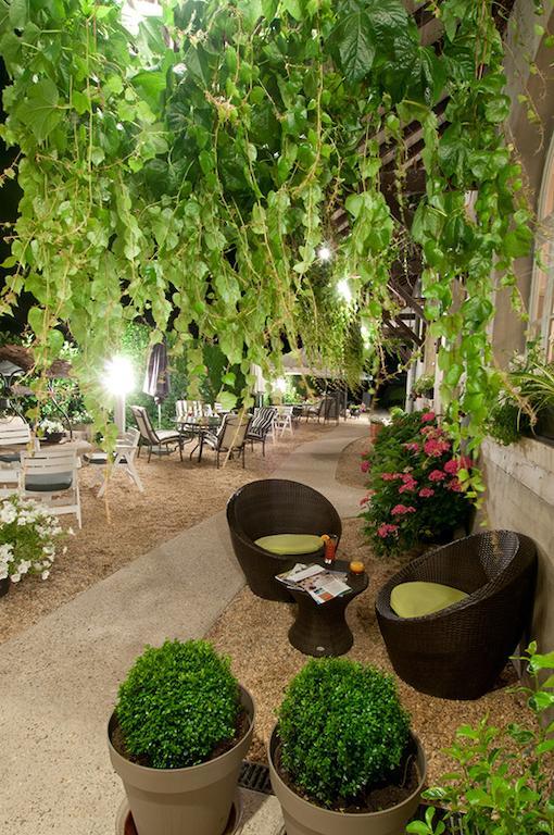 Logis Hotel Restaurant Nougier Saint-Etienne-de-Fursac Bagian luar foto