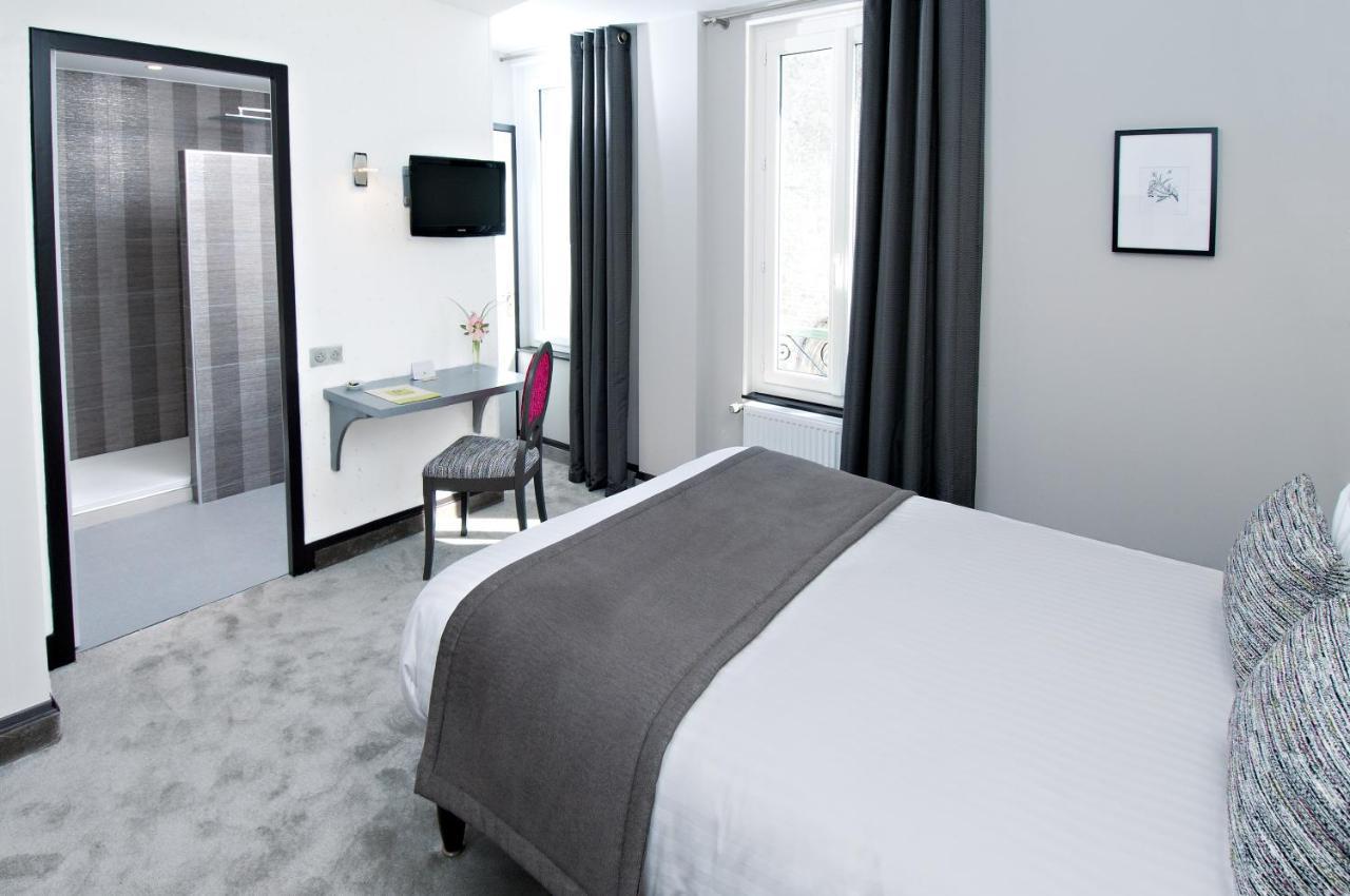 Logis Hotel Restaurant Nougier Saint-Etienne-de-Fursac Bagian luar foto