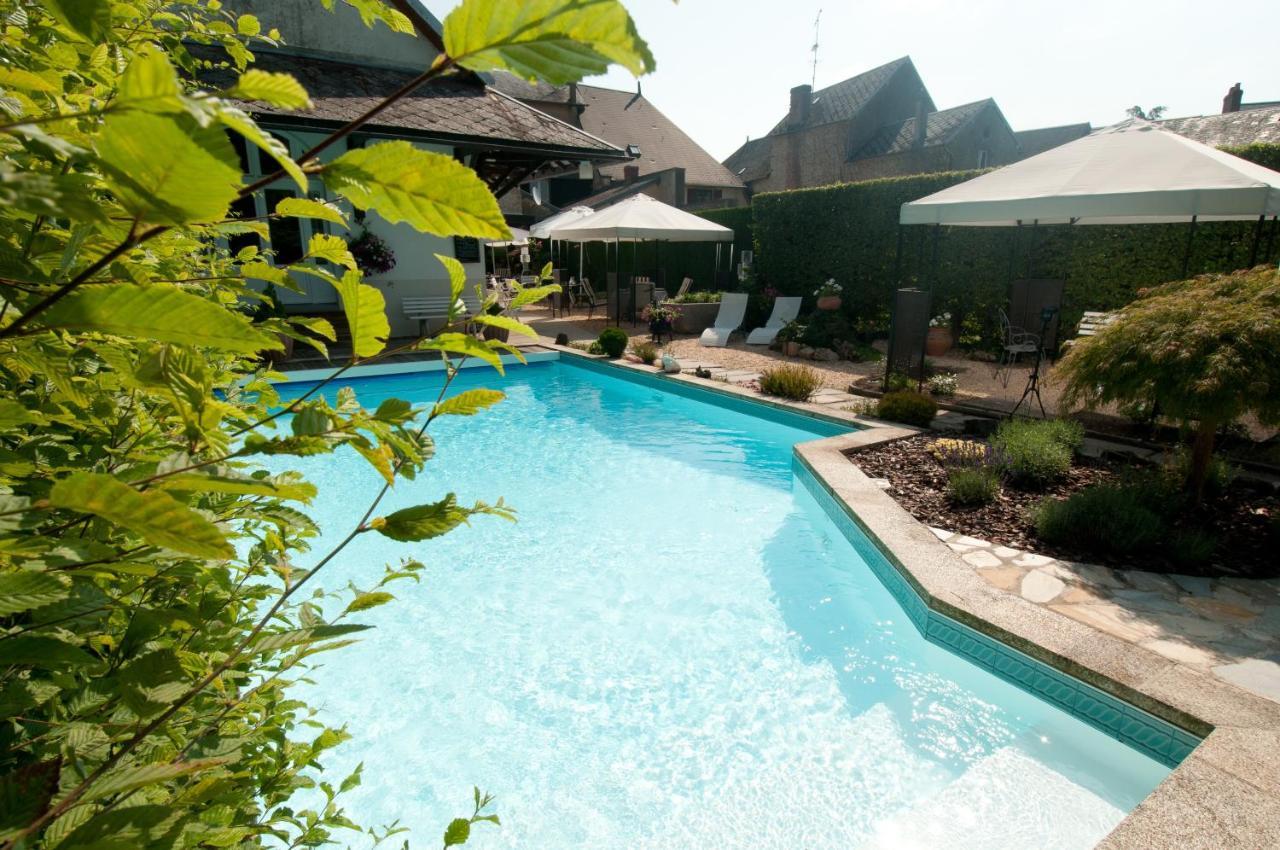 Logis Hotel Restaurant Nougier Saint-Etienne-de-Fursac Bagian luar foto